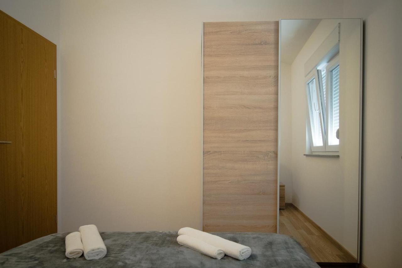 Apartments Slapovi Studenci Bagian luar foto