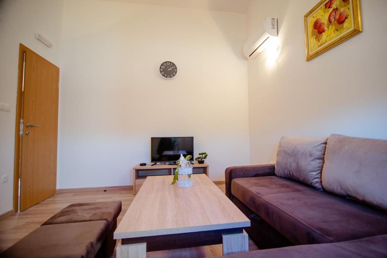 Apartments Slapovi Studenci Bagian luar foto
